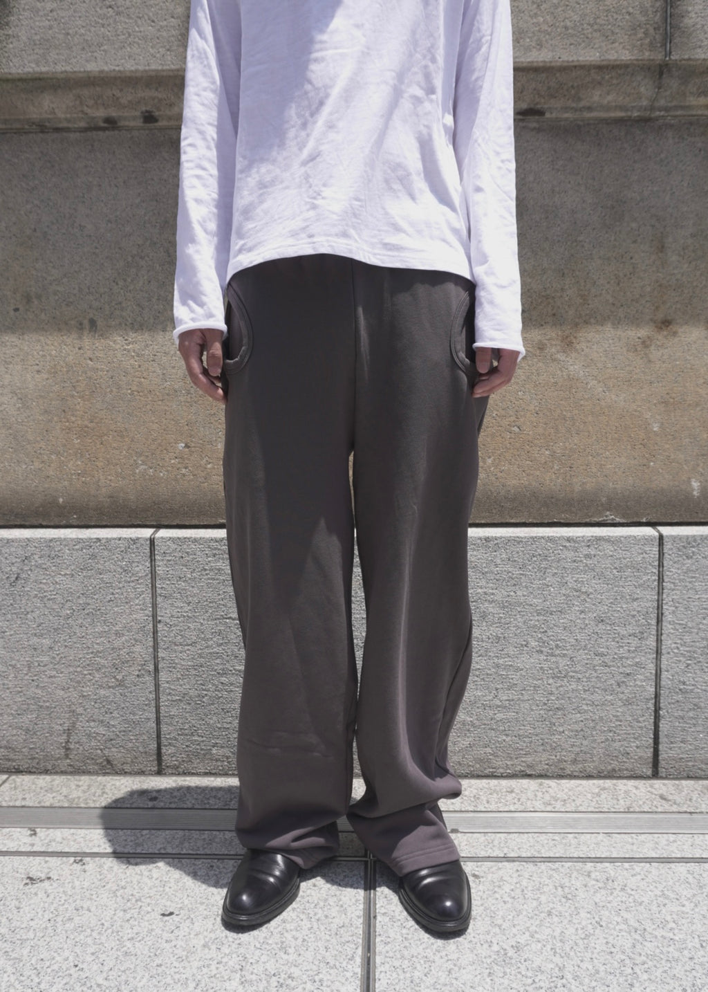 TROUSERS-03/STONE GREY