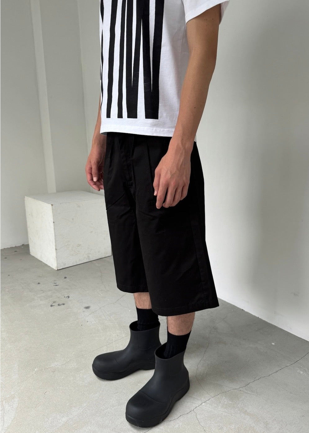 SHORTS-01